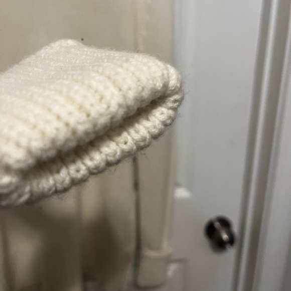 Gently used Cato Sweater in size L - Picture 13 of 13